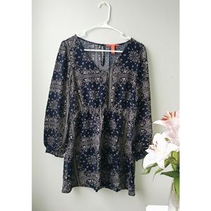 Blue with tan accent long sleeve mini dress